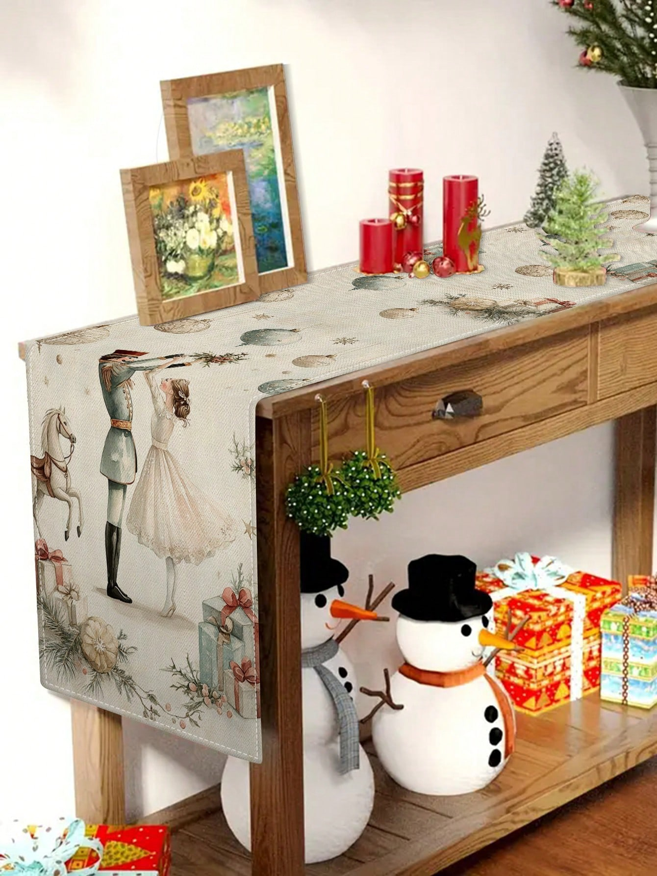 1pc Christmas Nutcracker & Bal - Christmas Table Runner incelemesi ve fiyatı