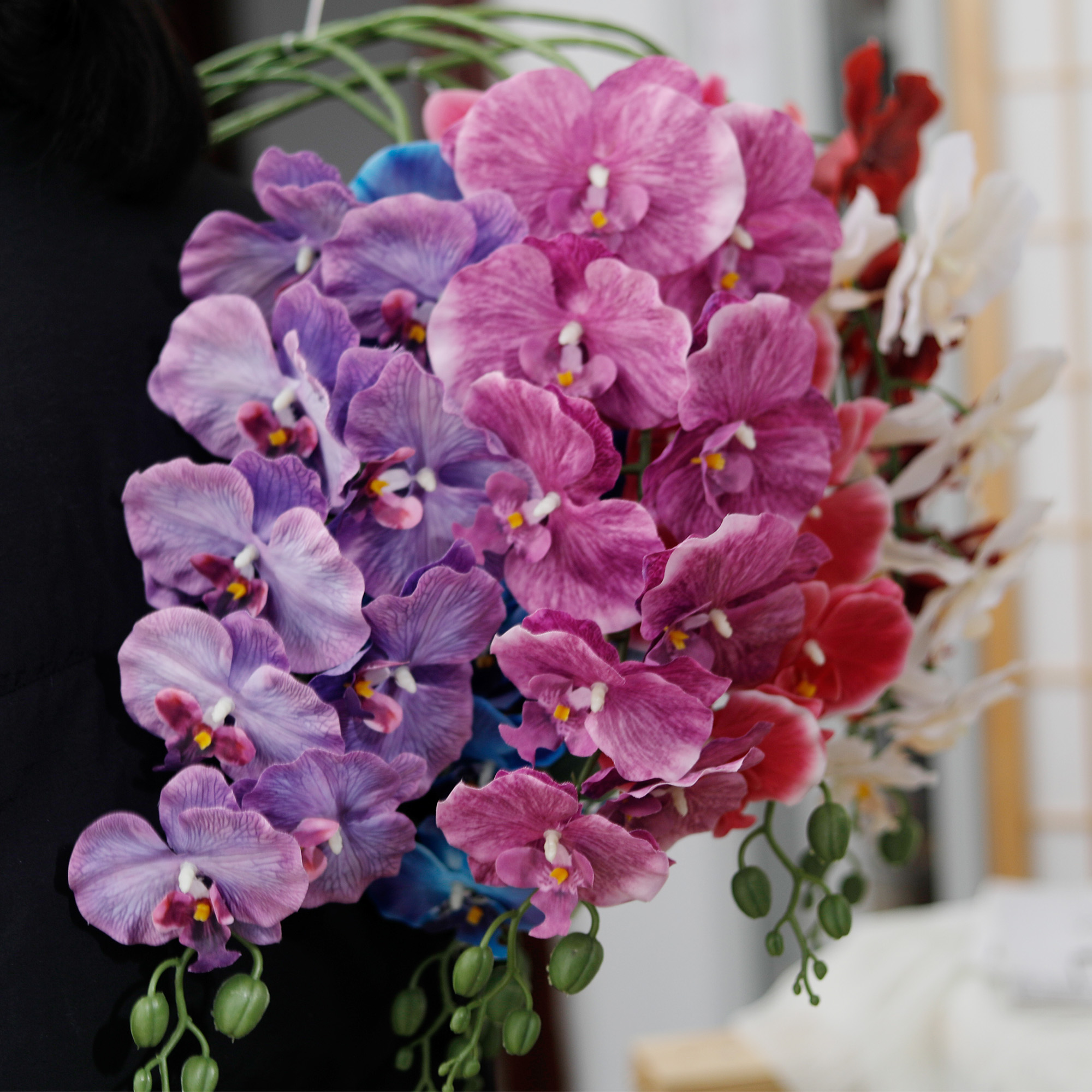 Long Branch Butterfly Orchids  - Christmas Wreath Fake incelemesi ve fiyatı