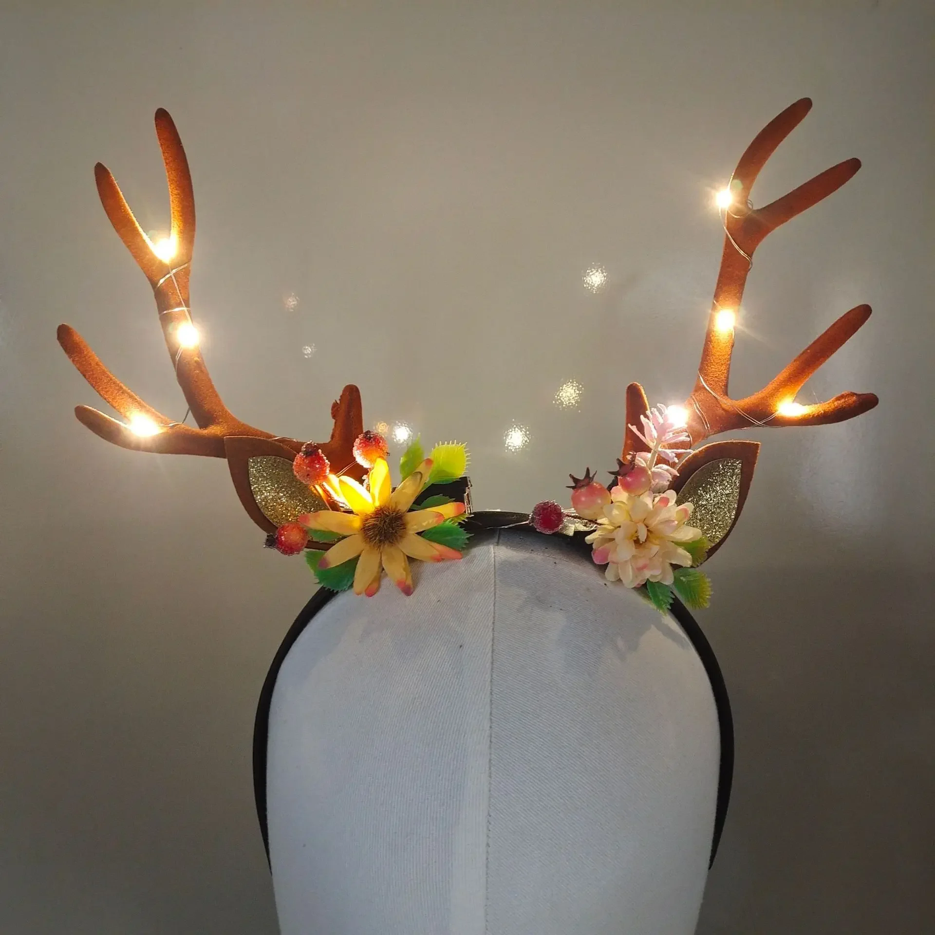 Women Girls Light Up Glowing R - Reindeer Antlers Headband incelemesi ve fiyatı